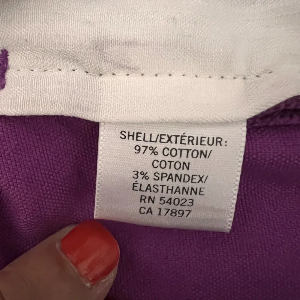Banana Republic size 6 purple shorts